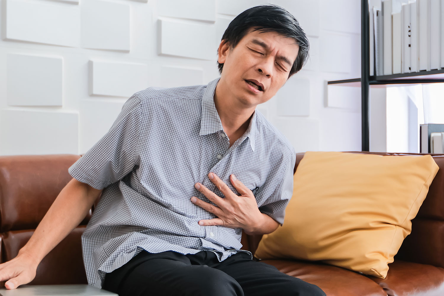 chest pains Top Reasons Why Men Visit the ER