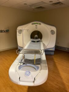 Comfortable waiting area for patients at RapidCare 24-hour ER in San Antonio